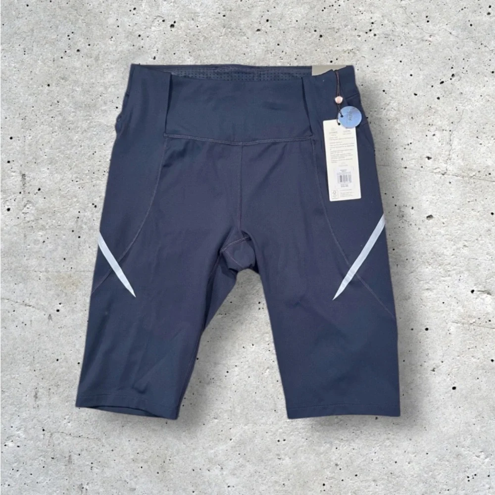 NWT Calia by Carrie Underwood Reflective Bike Shorts - Picture 6 of 14